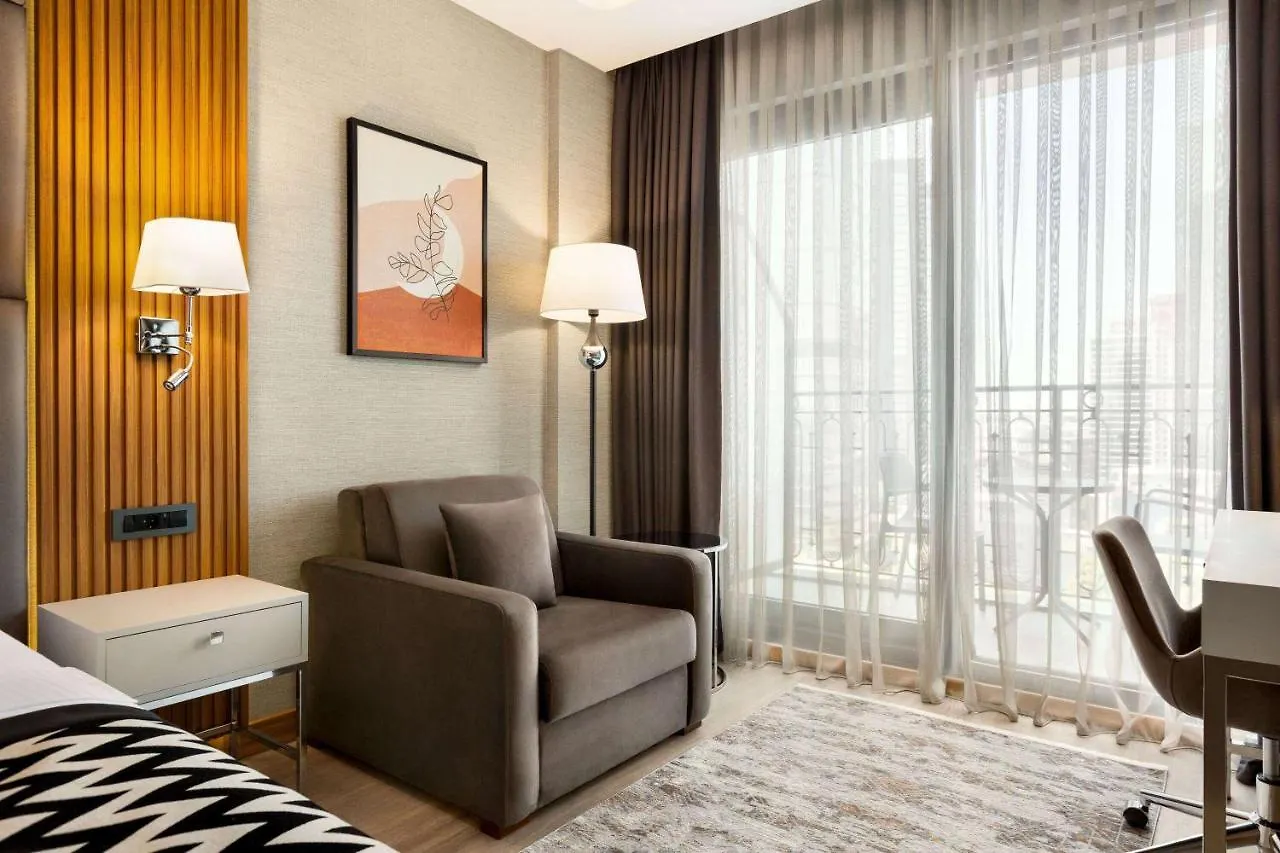 Ramada Encore By Wyndham Istanbul Sisli 4*,